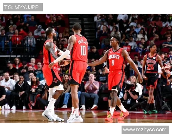 火箭与勇士激战全场精彩集锦回顾2月24日常规赛对决精彩瞬间